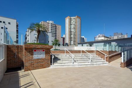 Apartamento para alugar com 65m², 2 quartos e 1 vaga Apartamento para alugar com 65m², 2 quartos e 1 vagaÁrea comum - Piscina