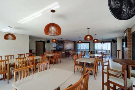 Apartamento para alugar com 65m², 2 quartos e 1 vaga Apartamento para alugar com 65m², 2 quartos e 1 vagaÁrea comum - Salão de festas