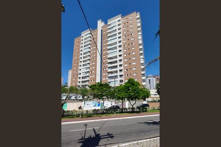Apartamento para alugar com 65m², 2 quartos e 1 vaga Apartamento para alugar com 65m², 2 quartos e 1 vagaFachada