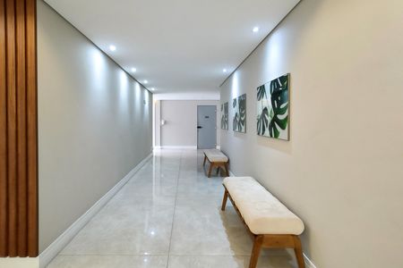 Apartamento para alugar com 65m², 2 quartos e 1 vaga Apartamento para alugar com 65m², 2 quartos e 1 vagaHall de entrada