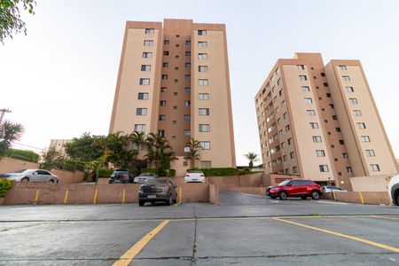 Apartamento à venda com 63m², 3 quartos e 1 vaga Apartamento à venda com 63m², 3 quartos e 1 vagaÁrea comum - Estacionamento