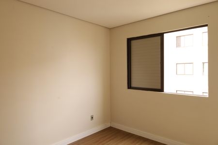 Apartamento à venda com 63m², 3 quartos e 1 vagaQuarto 2