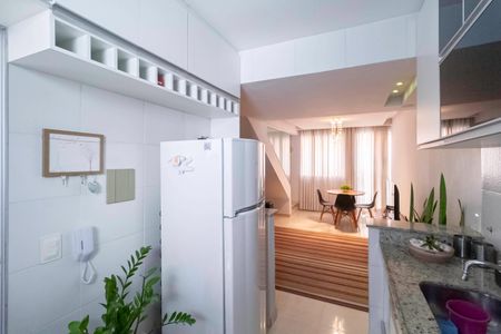 Apartamento à venda com 60m², 2 quartos e 2 vagasCozinha