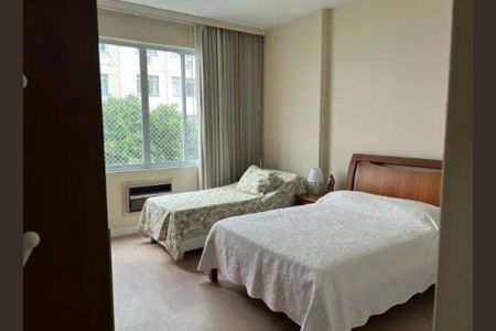 Apartamento à venda com 140m², 3 quartos e 1 vaga