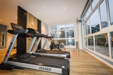 Apartamento à venda com 56m², 2 quartos e 1 vaga Apartamento à venda com 56m², 2 quartos e 1 vagaÁrea comum - Academia