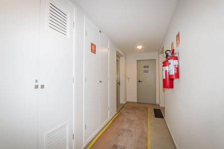 Apartamento à venda com 56m², 2 quartos e 1 vaga Apartamento à venda com 56m², 2 quartos e 1 vagaHall Social
