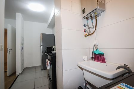 Apartamento à venda com 56m², 2 quartos e 1 vaga Apartamento à venda com 56m², 2 quartos e 1 vagaÁrea de Serviço