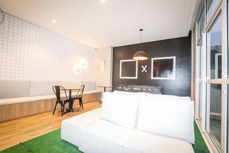 Apartamento à venda com 56m², 2 quartos e 1 vaga Apartamento à venda com 56m², 2 quartos e 1 vagaSala de Jogos