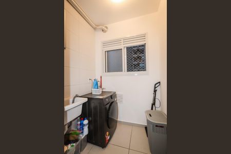 Apartamento à venda com 56m², 2 quartos e 1 vaga Apartamento à venda com 56m², 2 quartos e 1 vagaÁrea de Serviço