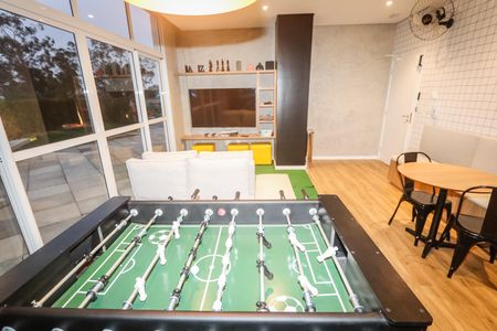 Apartamento à venda com 56m², 2 quartos e 1 vaga Apartamento à venda com 56m², 2 quartos e 1 vagaSala de Jogos