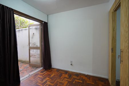 Quarto 1 de apartamento para alugar com 1 quarto, 42m² em Petrópolis, Porto Alegre
