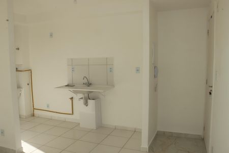 Apartamento para alugar com 2 quartos, 50m² em Roselândia, Cotia