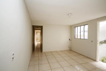 Sala de casa para alugar com 2 quartos, 65m² em Granja Carolina, Cotia