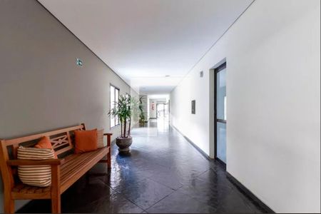 Apartamento à venda com 42m², 1 quarto e 1 vaga Apartamento à venda com 42m², 1 quarto e 1 vagaHall
