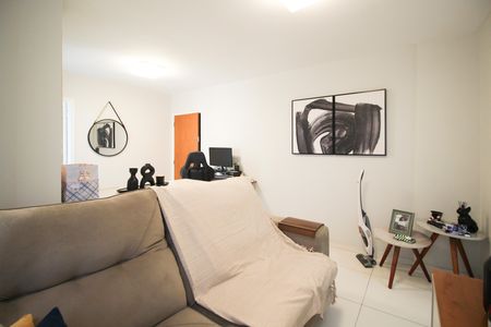 Apartamento à venda com 42m², 1 quarto e 1 vaga Apartamento à venda com 42m², 1 quarto e 1 vagaSala