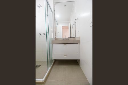 Apartamento para alugar com 156m², 3 quartos e 3 vagas Apartamento para alugar com 156m², 3 quartos e 3 vagasBanheiro da Suíte
