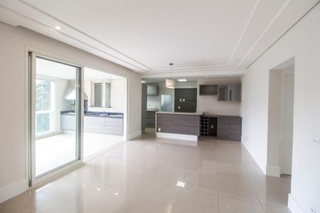 Apartamento para alugar com 156m², 3 quartos e 3 vagas Apartamento para alugar com 156m², 3 quartos e 3 vagasSala