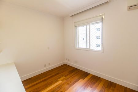 Apartamento para alugar com 156m², 3 quartos e 3 vagas Apartamento para alugar com 156m², 3 quartos e 3 vagasSuíte 3