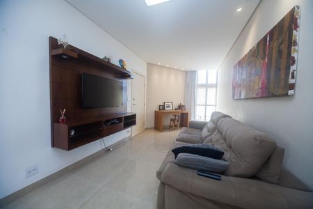 Apartamento para alugar com 77m², 2 quartos e 1 vagasala