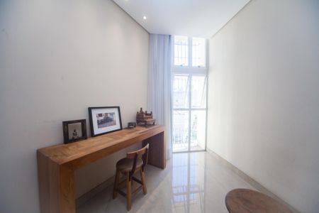 Apartamento para alugar com 77m², 2 quartos e 1 vagaSala de TV