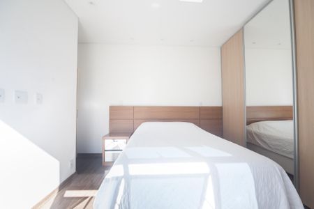 Apartamento para alugar com 77m², 2 quartos e 1 vagaSuíte