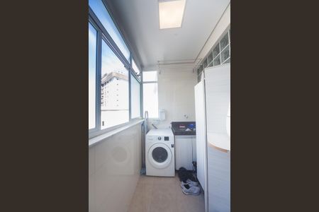 Apartamento para alugar com 77m², 2 quartos e 1 vagaÁrea de Serviço