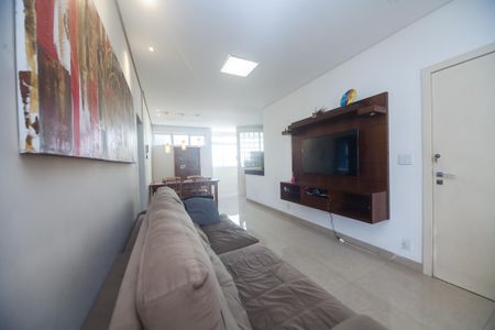 Apartamento para alugar com 77m², 2 quartos e 1 vagaSala de TV