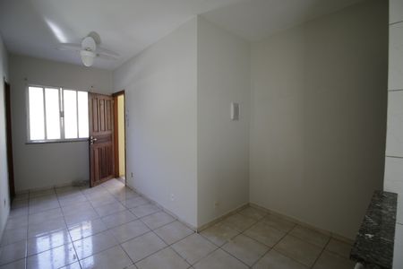 Sala de apartamento para alugar com 2 quartos, 52m² em Jacarepaguá, Rio de Janeiro