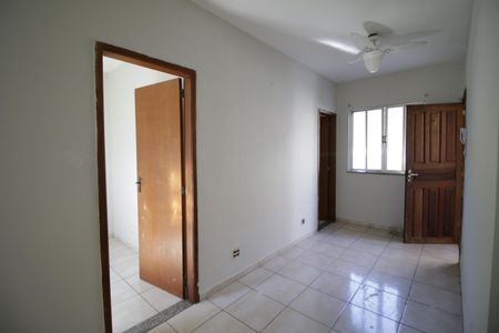 Sala de apartamento para alugar com 2 quartos, 52m² em Jacarepaguá, Rio de Janeiro
