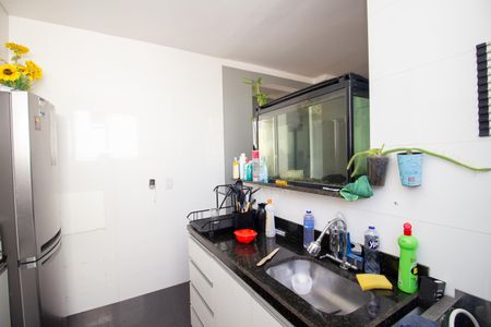 Apartamento para alugar com 50m², 2 quartos e 1 vagaCozinha e Área de Serviço