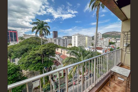 Apartamento à venda com 84m², 2 quartos e 1 vaga