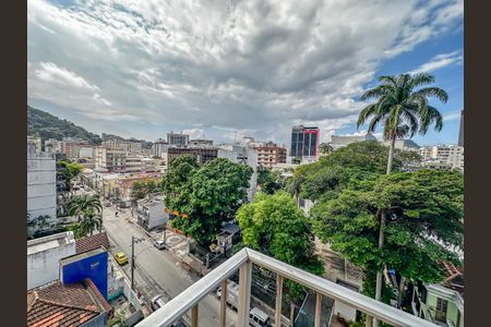 Apartamento à venda com 84m², 2 quartos e 1 vaga