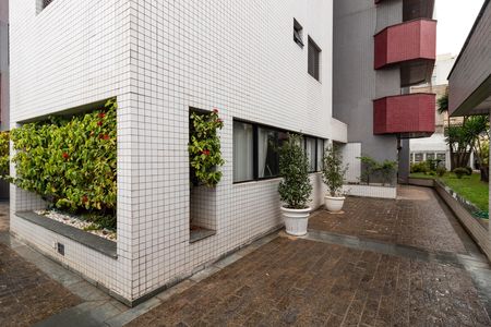 Apartamento à venda com 96m², 3 quartos e 2 vagas Apartamento à venda com 96m², 3 quartos e 2 vagasÁrea comum