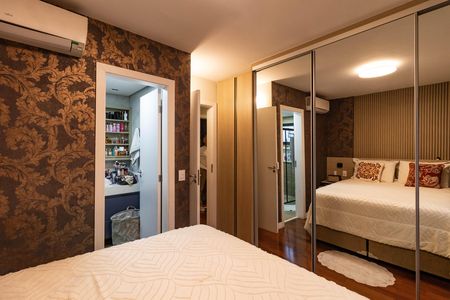 Apartamento à venda com 96m², 3 quartos e 2 vagas Apartamento à venda com 96m², 3 quartos e 2 vagasSuíte