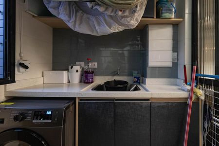 Apartamento à venda com 96m², 3 quartos e 2 vagas Apartamento à venda com 96m², 3 quartos e 2 vagasÁrea de Serviço