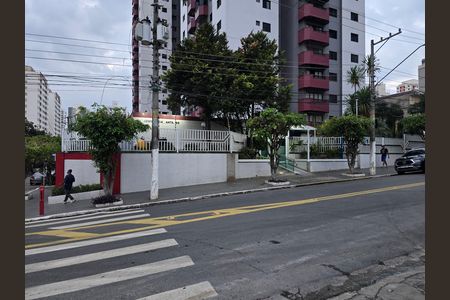 Apartamento à venda com 96m², 3 quartos e 2 vagas Apartamento à venda com 96m², 3 quartos e 2 vagasFachada