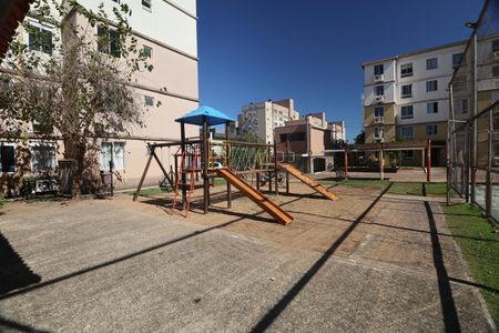 Apartamento para alugar com 48m², 2 quartos e 1 vagaÁrea comum - Playground
