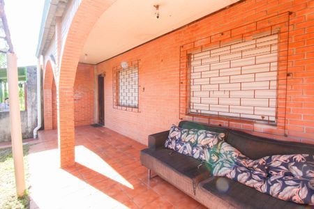 Casa à venda com 120m², 3 quartos e 2 vagas Casa à venda com 120m², 3 quartos e 2 vagasÁrea externa