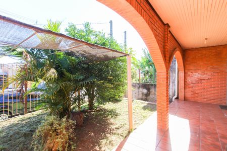Casa à venda com 120m², 3 quartos e 2 vagas Casa à venda com 120m², 3 quartos e 2 vagasÁrea externa