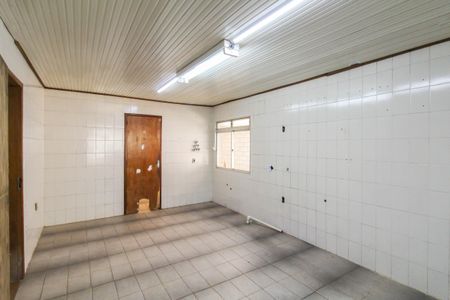 Casa à venda com 120m², 3 quartos e 2 vagas Casa à venda com 120m², 3 quartos e 2 vagasCozinha