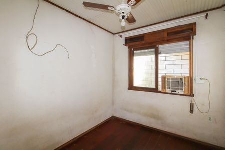 Casa à venda com 120m², 3 quartos e 2 vagas Casa à venda com 120m², 3 quartos e 2 vagasQuarto 3