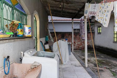 Casa à venda com 290m², 3 quartos e 2 vagas Casa à venda com 290m², 3 quartos e 2 vagasÁrea de Serviço