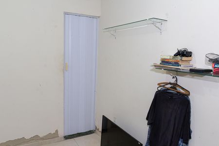Casa à venda com 290m², 3 quartos e 2 vagas Casa à venda com 290m², 3 quartos e 2 vagasQuarto 3 - Suíte