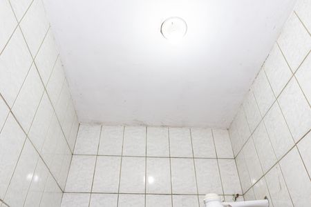Casa à venda com 290m², 3 quartos e 2 vagas Casa à venda com 290m², 3 quartos e 2 vagasBanheiro 2