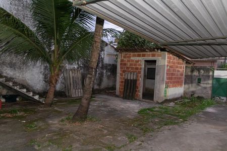 Casa à venda com 290m², 3 quartos e 2 vagas Casa à venda com 290m², 3 quartos e 2 vagasQuintal