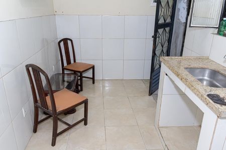 Casa à venda com 290m², 3 quartos e 2 vagas Casa à venda com 290m², 3 quartos e 2 vagasCozinha 2