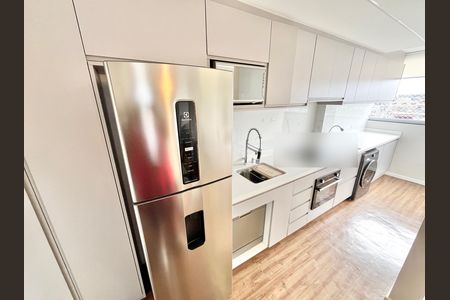 Apartamento à venda com 43m², 2 quartos e 1 vaga Apartamento à venda com 43m², 2 quartos e 1 vagaSala/Cozinha