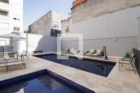 Apartamento à venda com 43m², 2 quartos e 1 vaga Apartamento à venda com 43m², 2 quartos e 1 vagaÁrea comum - Piscina