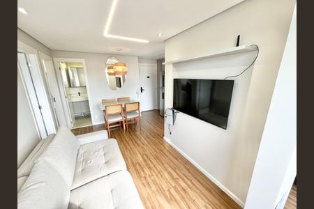 Apartamento à venda com 43m², 2 quartos e 1 vaga Apartamento à venda com 43m², 2 quartos e 1 vagaSala/Cozinha