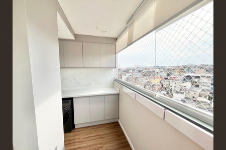 Apartamento à venda com 43m², 2 quartos e 1 vaga Apartamento à venda com 43m², 2 quartos e 1 vagaSala/Cozinha